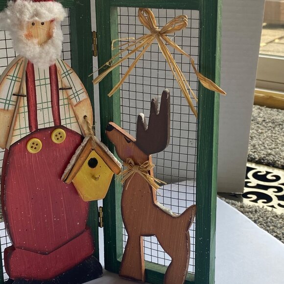 Christmas Themed Decor Wooden Screen Santa Mrs. Claus & Reindeer 15" x 10" - Picture 4 of 8